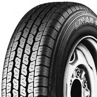 Falken R-51 gumiabroncs képe